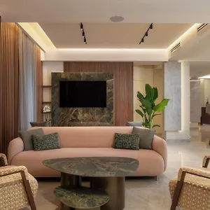 4* Otel Mozart