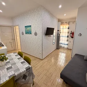 https://arcorosa-apartment.sicilyhotelsitaly.net