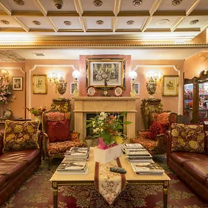 4* Otel Vittoria